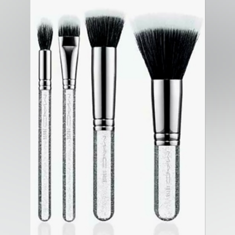 MAC COSMETICS MINI TRAVEL MAKEUP BRUSH 4 PC SET SEALED CLEAR SILVER GLITTER NEW